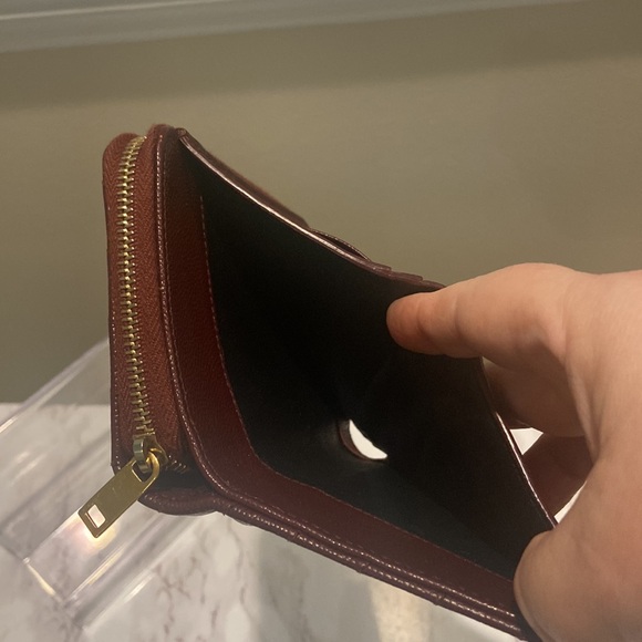 🇫🇷YSL CASSANDRE MATELESSE’ OXBLOOD ZIP WALLET - Picture 9 of 14